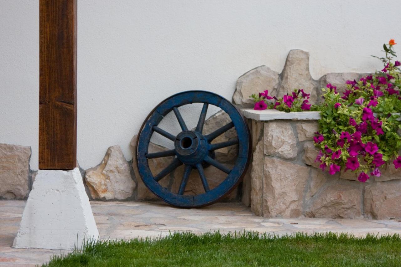Villa Fortuna Μόσταρ Εξωτερικό φωτογραφία